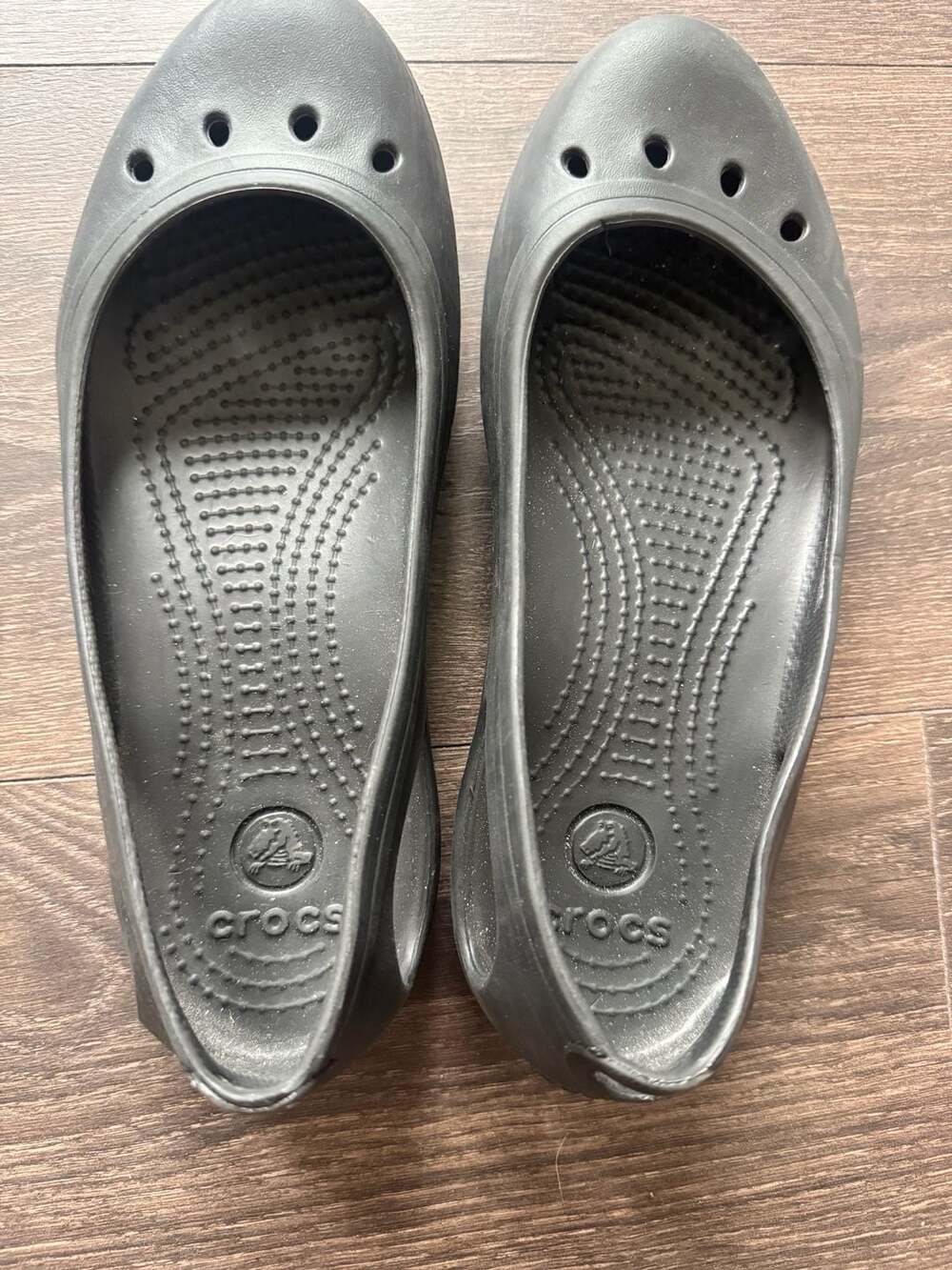 Crocs Kadee Black Women's Slip On Ballet Flats Size W7